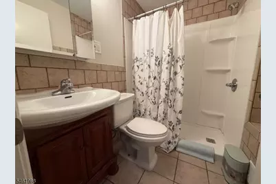 86 Sycamore Rd, Clifton, NJ 07012 - Photo 7