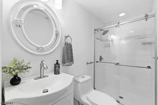 616 Cranford Ave, Kenilworth, NJ 07033 - Photo 19