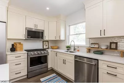 343 Meadowbrook Ln, South Orange, NJ 07079 - Photo 25