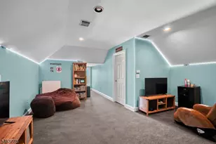 5 Nalesnik Drive, Fairfield, NJ 07004 - Photo 27
