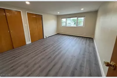 614 6th Ave #2, Lyndhurst Township, NJ 07071 - Photo 5