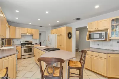 235 5th Ave, Garwood, NJ 07027 - Photo 7