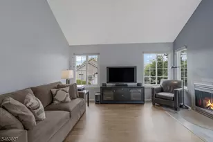 90 Birchwood Rd, Bedminster Township, NJ 07921 - Photo 5