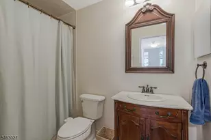 90 Birchwood Rd, Bedminster Township, NJ 07921 - Photo 11