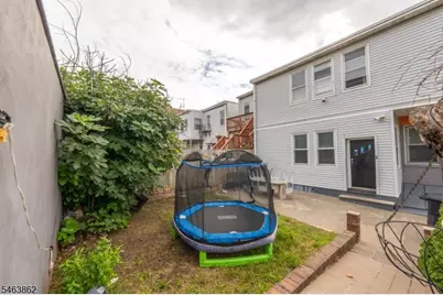655 4th Ave, Elizabeth, NJ 07202 - Photo 17