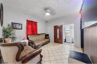 655 4th Ave, Elizabeth, NJ 07202 - Photo 3