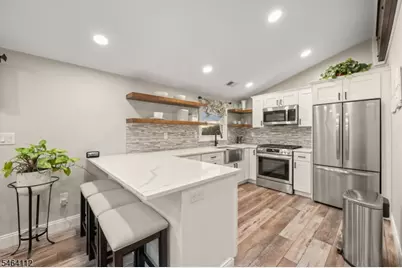 62 Liberty St, Lodi, NJ 07644 - Photo 21