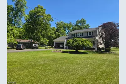 160 Woods Rd, Hillsborough Township, NJ 08844 - Photo 3