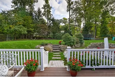 44 Northview Dr, Morris Plains, NJ 07950 - Photo 43