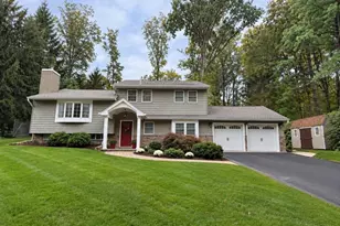 44 Northview Dr, Morris Plains, NJ 07950 - Photo 1