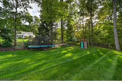 44 Northview Dr, Morris Plains, NJ 07950 - Photo 49