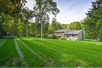 44 Northview Dr, Morris Plains, NJ 07950 - Photo 47