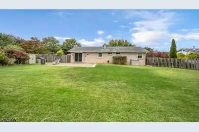 9 Douglas Ln, Washington Township, NJ 07882 - Photo 7