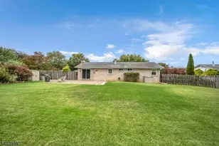 9 Douglas Ln, Washington Township, NJ 07882 - Photo 7