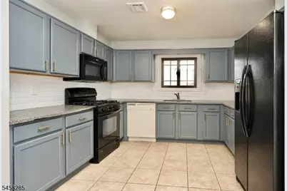 366-368 14th Ave, Newark, NJ 07103 - Photo 7