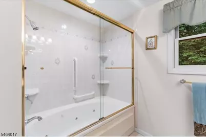 38 Old Coach Rd, Vernon, NJ 07462 - Photo 13