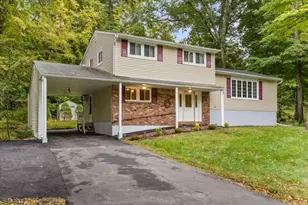 38 Old Coach Rd, Vernon, NJ 07462 - Photo 1