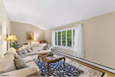 38 Old Coach Rd, Vernon, NJ 07462 - Photo 5