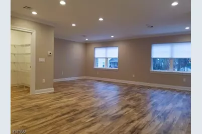 6 Elm St #12, Madison, NJ 07940 - Photo 7