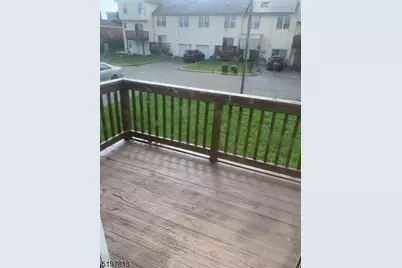 21 Holland St, Newark, NJ 07103 - Photo 3
