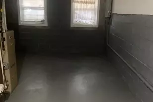 21 Holland St, Newark, NJ 07103 - Photo 11