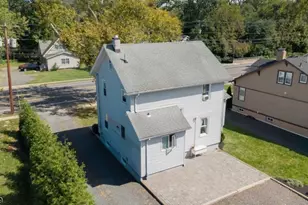 921 N Washington Ave, Green Brook Township, NJ 08812 - Photo 21