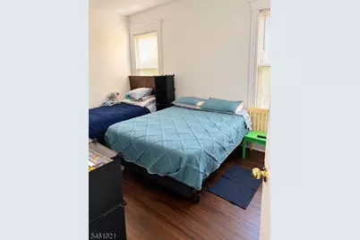 588 Monroe Ave, Elizabeth, NJ 07201 - Photo 5