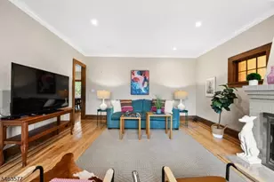 17 Floyd Rd, Verona, NJ 07044 - Photo 7