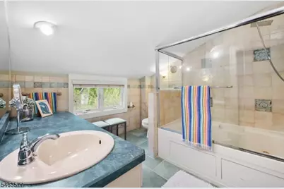 17 Floyd Rd, Verona, NJ 07044 - Photo 31