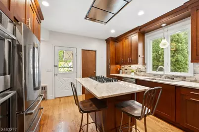 17 Floyd Rd, Verona, NJ 07044 - Photo 17