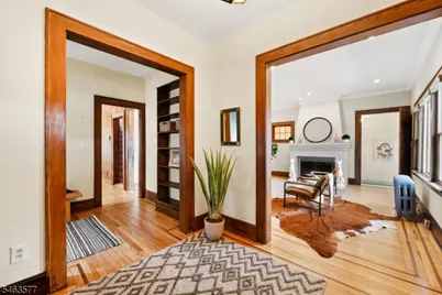 17 Floyd Rd, Verona, NJ 07044 - Photo 3