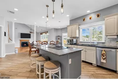 28 Meadow Ridge Ln, Lafayette, NJ 07848 - Photo 15