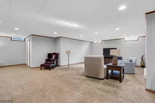 28 Meadow Ridge Ln, Lafayette, NJ 07848 - Photo 33