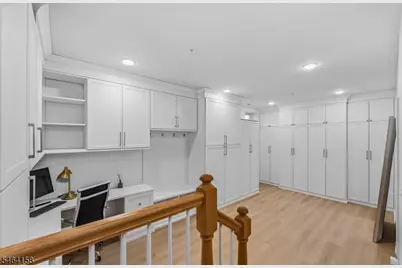 82 Albert Ct, Randolph Township, NJ 07869 - Photo 13