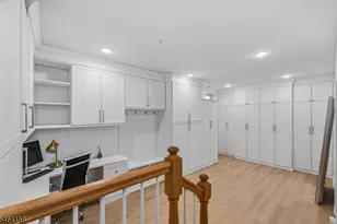 82 Albert Ct, Randolph Township, NJ 07869 - Photo 13