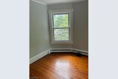 9 Laurel Pl, Montclair, NJ 07043 - Photo 13
