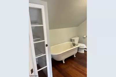 9 Laurel Pl, Montclair, NJ 07043 - Photo 11