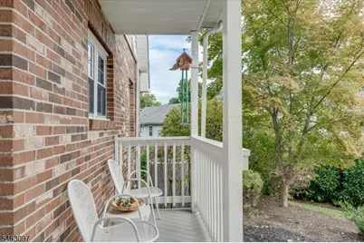 16 Lexington Ct, Chatham Township, NJ 07928 - Photo 3