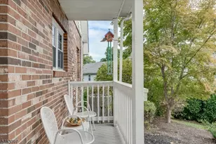 16 Lexington Ct, Chatham Township, NJ 07928 - Photo 3