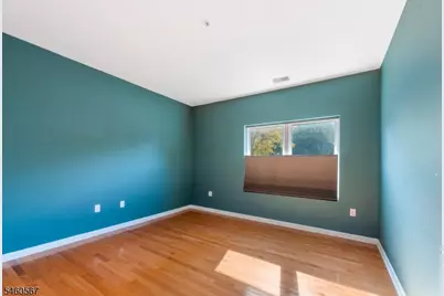 1008 Brittany #1008, Wayne, NJ 07470 - Photo 11