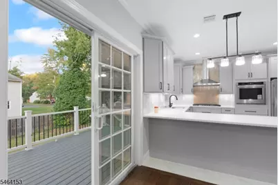 240 Atlantic Dr, Parsippany, NJ 07054 - Photo 15