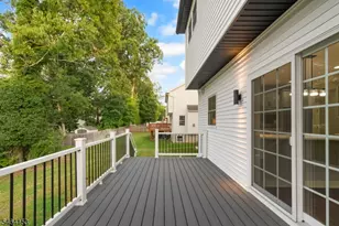 240 Atlantic Dr, Parsippany, NJ 07054 - Photo 19