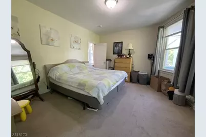 15 Caroline Ave, Clifton, NJ 07011 - Photo 11