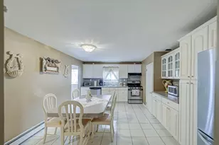 34 N Richards Ave, Somerville, NJ 08876 - Photo 7
