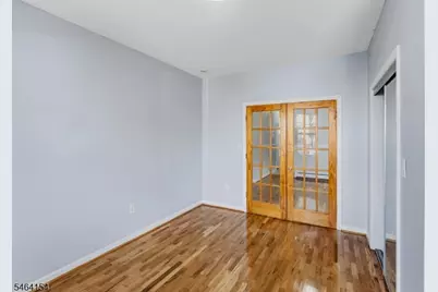 590 Hawthorne Ave, Irvington, NJ 07112 - Photo 5