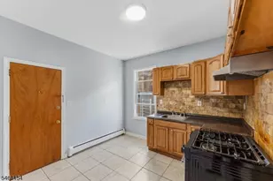 590 Hawthorne Ave, Irvington, NJ 07112 - Photo 7