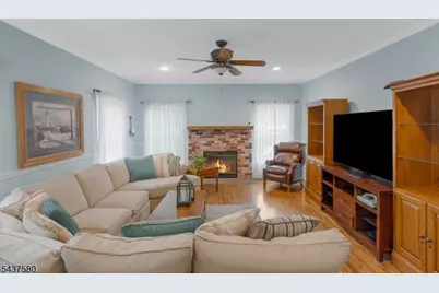 6 Varnon Ct, Hillsborough Township, NJ 08844 - Photo 17
