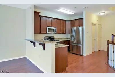 308 Rotando Way, Morris Plains, NJ 07950 - Photo 5