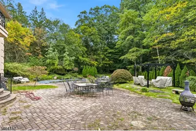 1 Dimmig Ct, Upper Saddle River, NJ 07458 - Photo 39