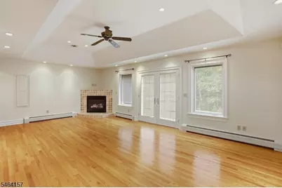 1 Dimmig Ct, Upper Saddle River, NJ 07458 - Photo 23